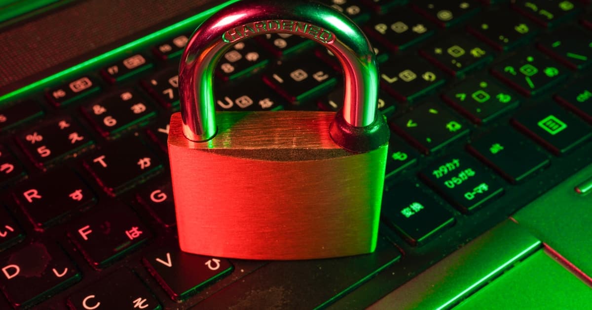 Secure padlock icon with gift list privacy settings